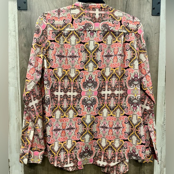 Charter Club pink paisley gold detail button up blouse size S - Picture 5 of 6